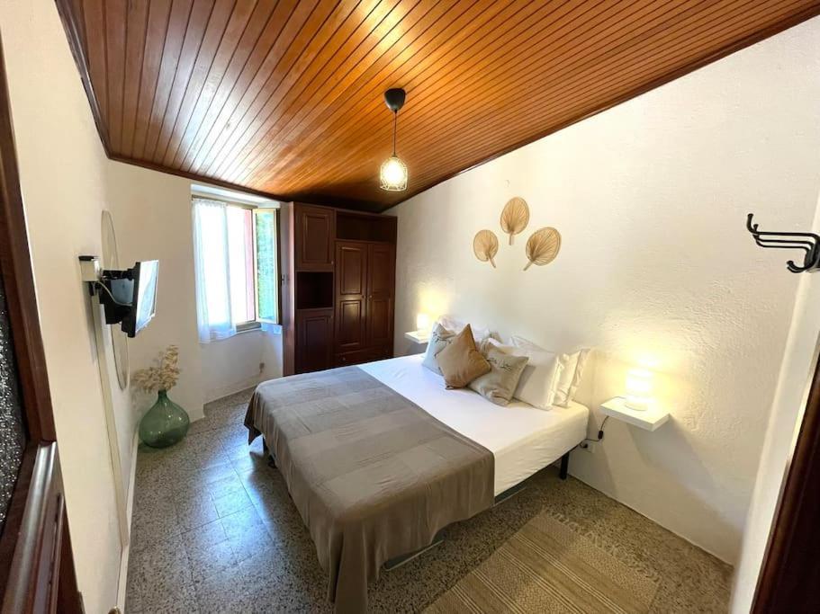 Historic Downtown Home By The Sea With King Bed モンテロッソ・アル・マーレ エクステリア 写真